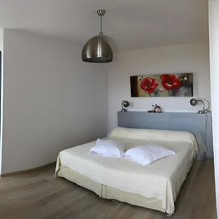 L'attrachju Bed & Breakfast 3*